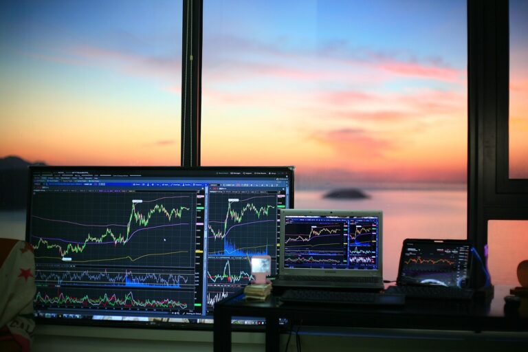 IT Stocks Sell on Rise Strategy